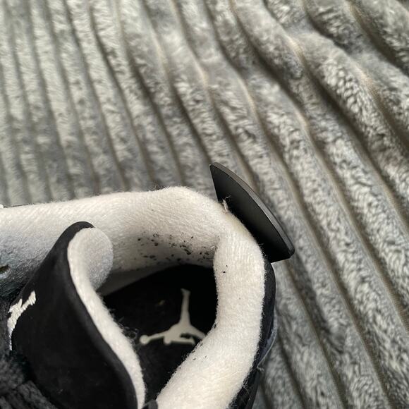 Jordan 4 Retro Fear PS Size 10.5C FV4537-002 Kids Sneakers ORIGINAL BOX INCLUDED - Picture 8 of 12